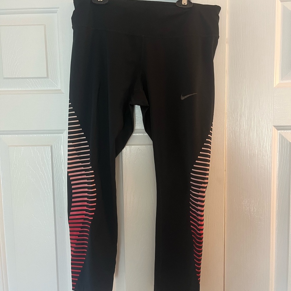 Nike Black and Pink Women's Leggings